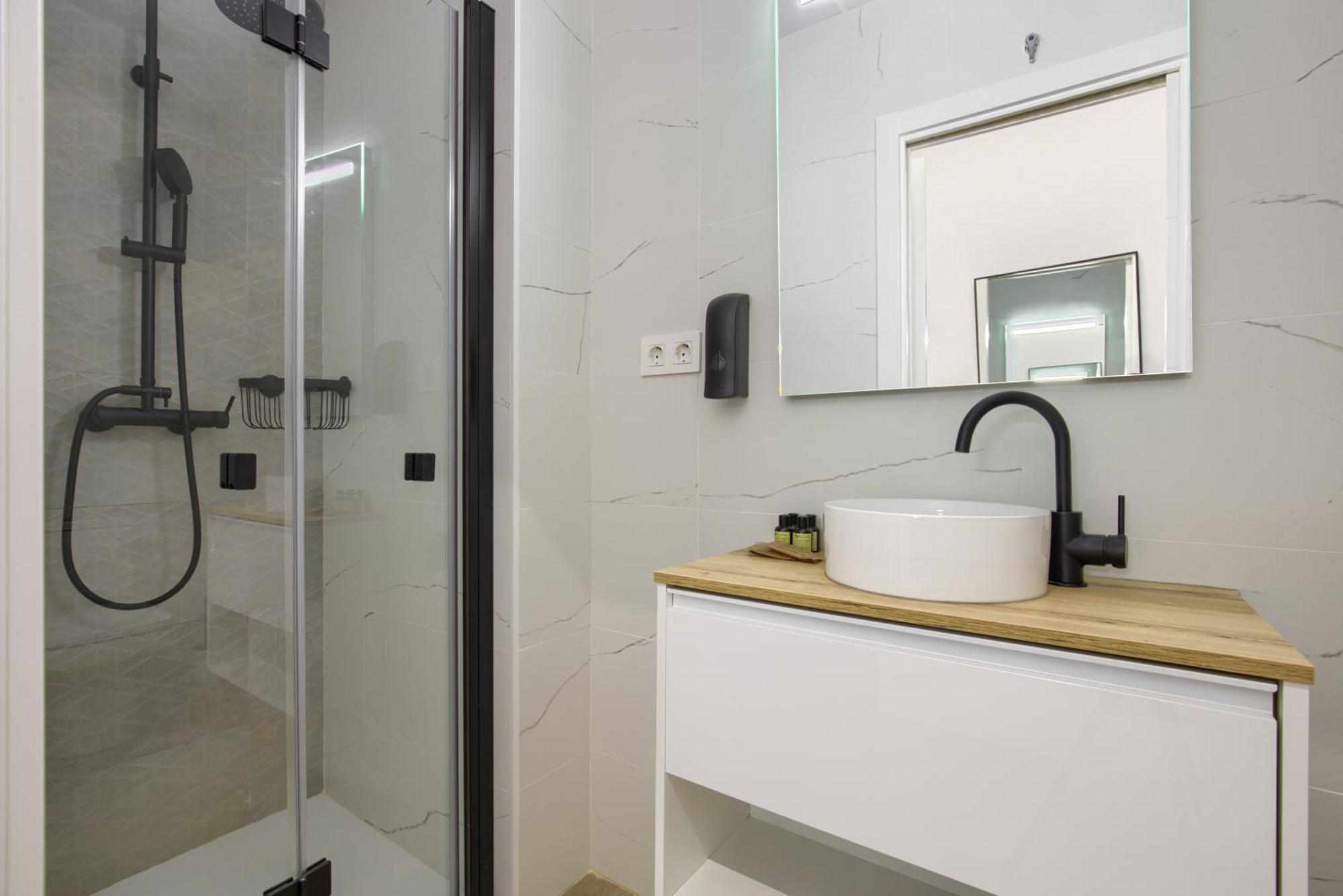Dobo Madrid Numancia Apartment Luaran gambar