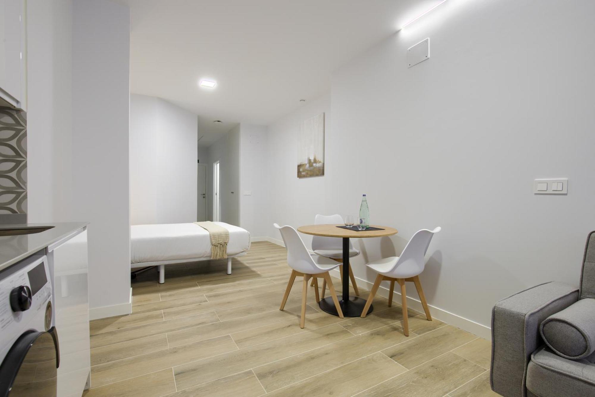 Dobo Madrid Numancia Apartment Luaran gambar